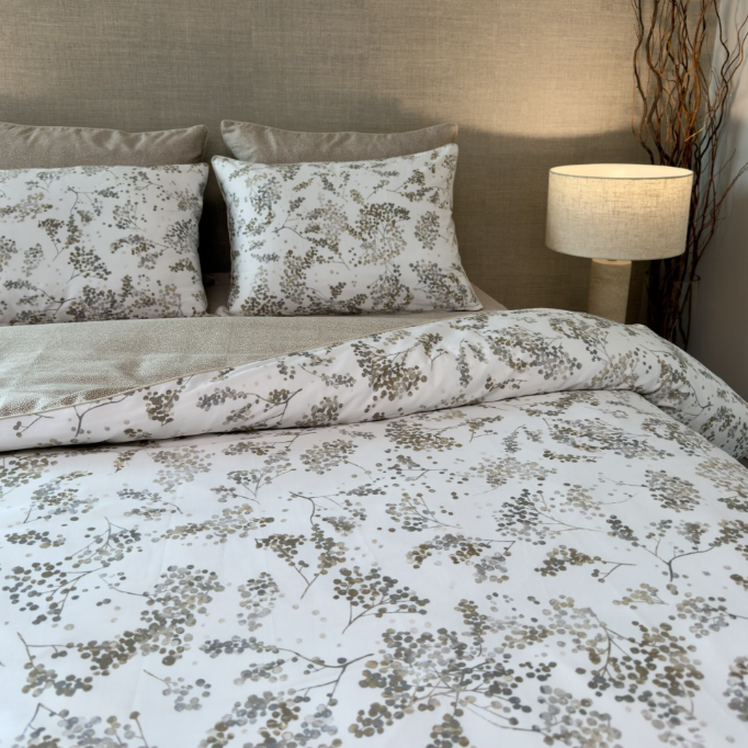 kbiugv Perla 4 Piece Bedding Set - Image 1