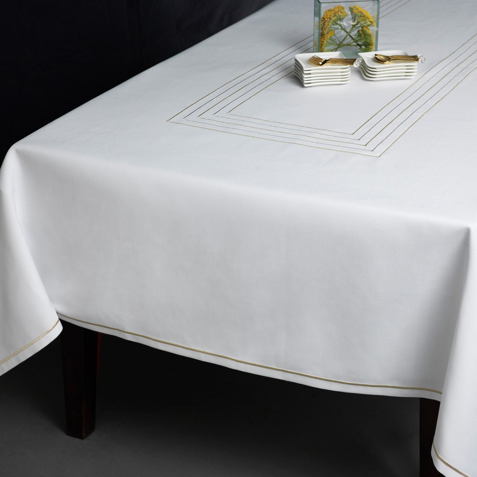 linedesign Line Design Tablecloth - Image 1