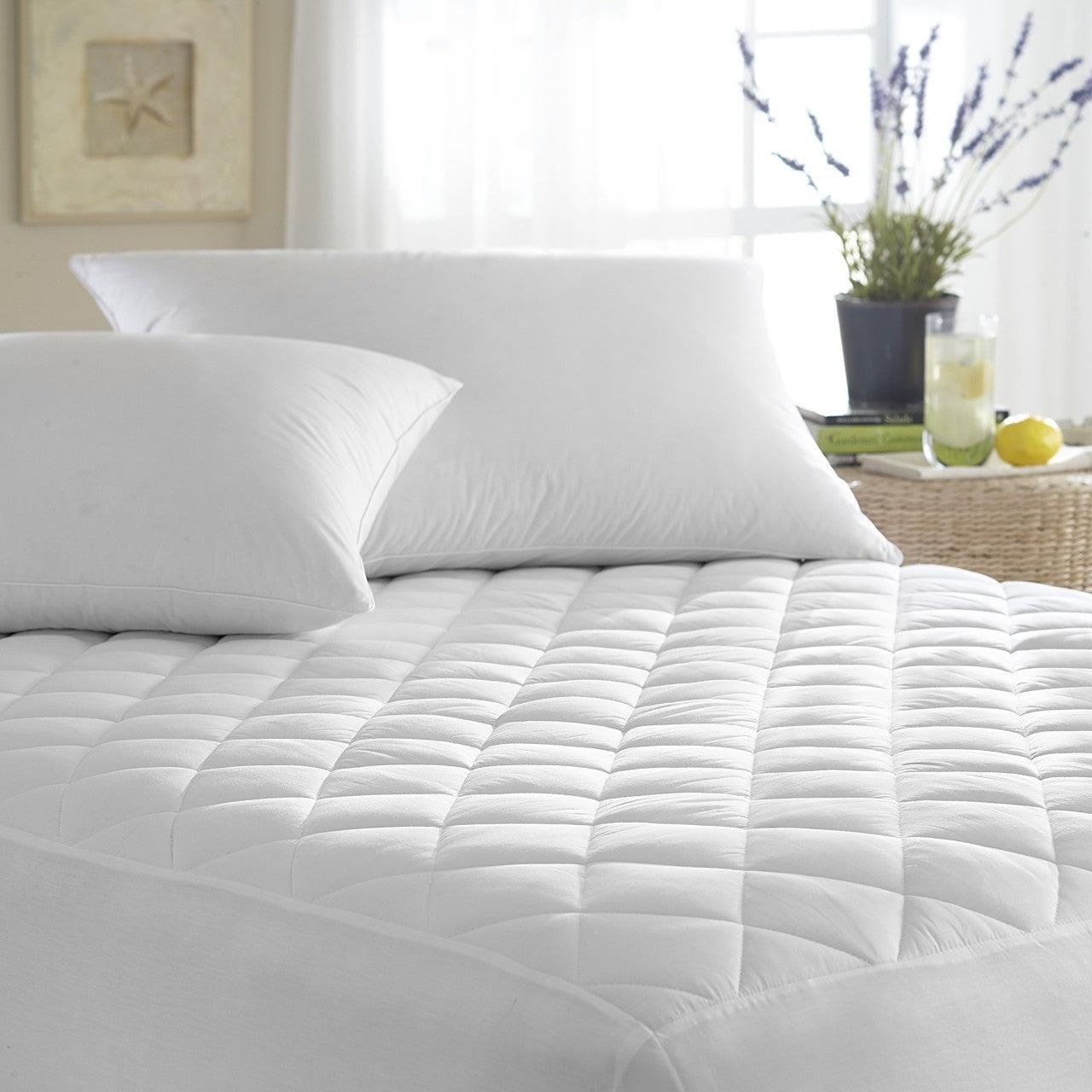 sateen-pillow-protector-elegant-linen Sateen Pillow Protector - Image 1